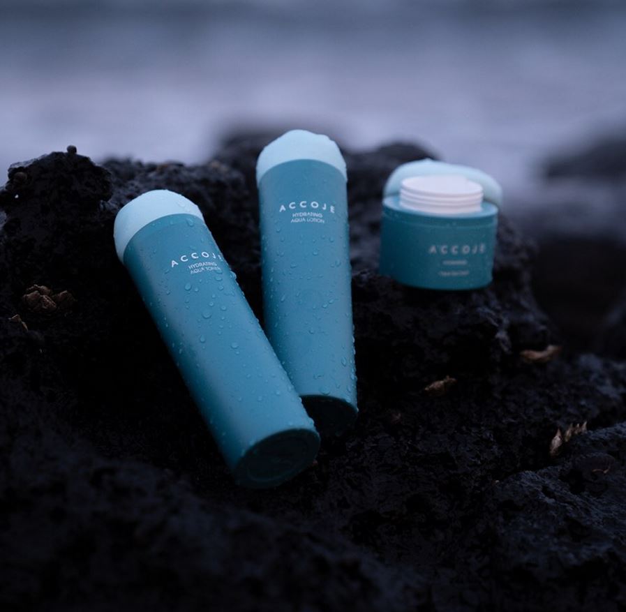 ACCOJE Hydrating für trockene Haut mit leicht fettenden Stellen ACCOJE Hydrating für trockene Haut mit leicht fettenden Stellen