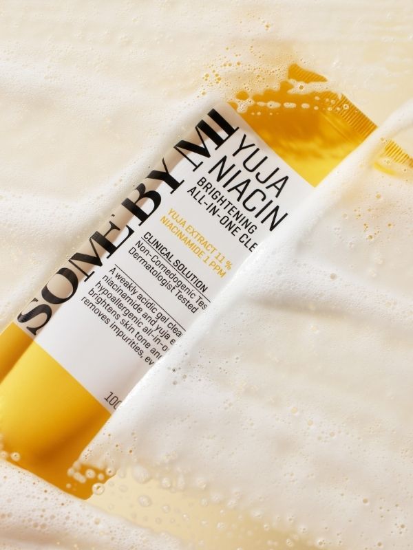 SOMEBYMI Yuja Niacin Brightening All-in-one Cleanser SOMEBYMI Yuja Niacin Brightening All-in-one Cleanser