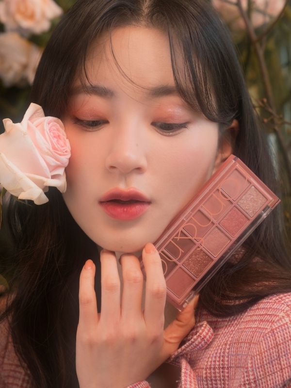 ROMAND BETTER THAN PALETTE