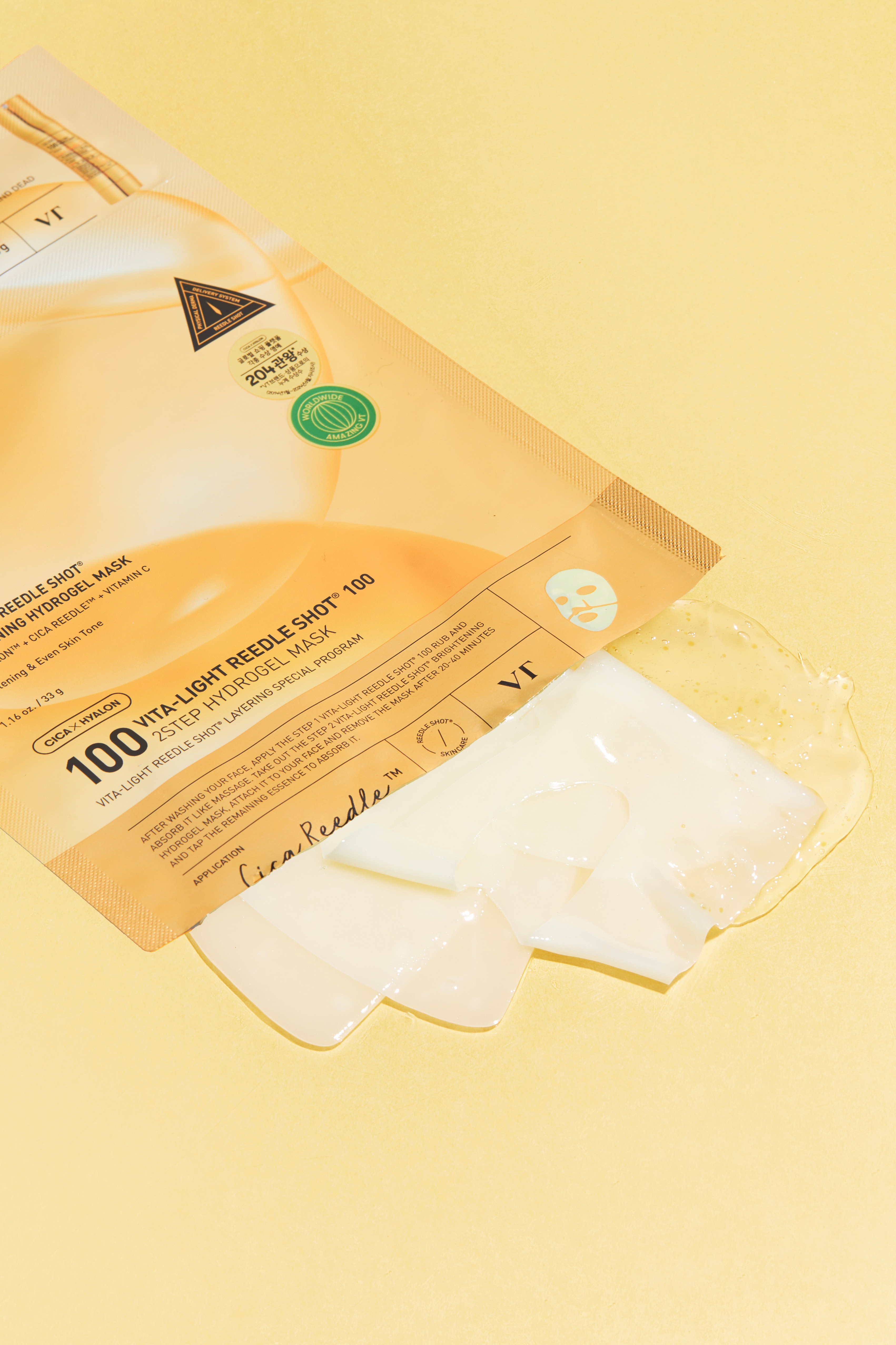 VT COSMETICS Vita-Light Reedle Shot 100 2-Step Hydrogel Mask